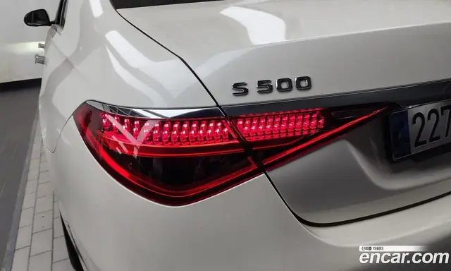 Mercedes-Benz S-Class 2023 2.9 автомат (гидро), миниатюра 9