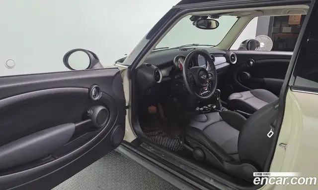 Mini Clubman 2014 1.6 автомат (гидро), миниатюра 10