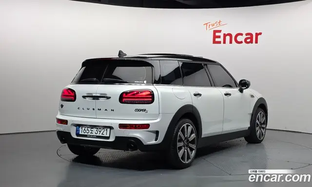 Mini Clubman 2023 2.0 автомат (гидро), миниатюра 2 Mini Clubman 2023 2.0 автомат (гидро), миниатюра 2