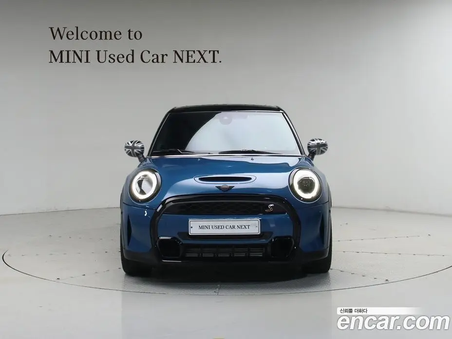 Mini Cooper 2023 2.0 автомат (гидро), фото 2 Mini Cooper 2023 2.0 автомат (гидро), фото 2