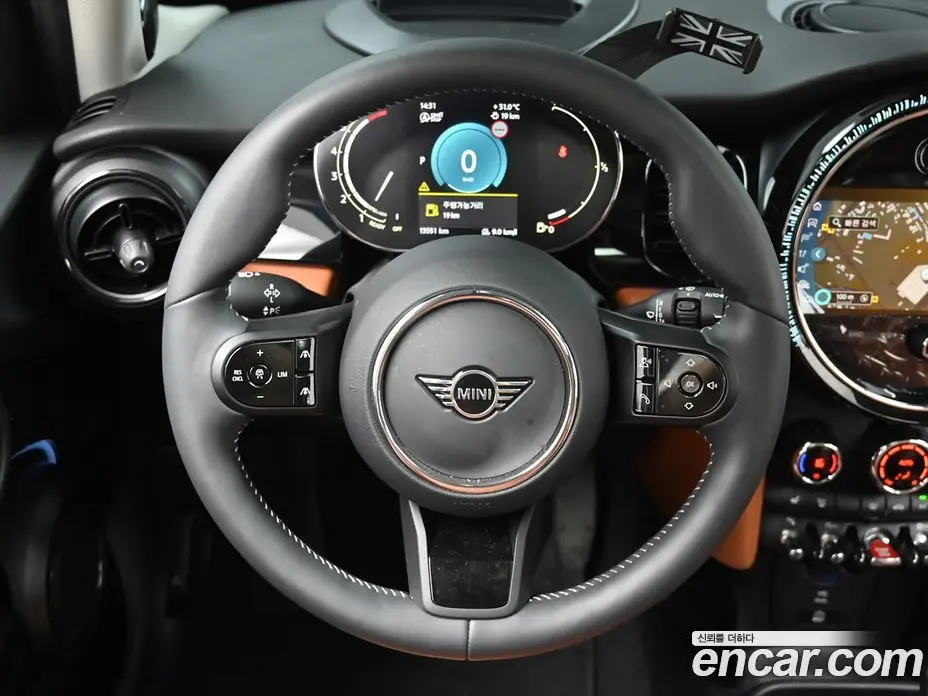Mini Cooper 2023 2.0 автомат (гидро), фото 13 Mini Cooper 2023 2.0 автомат (гидро), фото 13