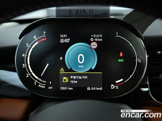 Mini Cooper 2023 2.0 автомат (гидро), миниатюра 7 Mini Cooper 2023 2.0 автомат (гидро), миниатюра 7