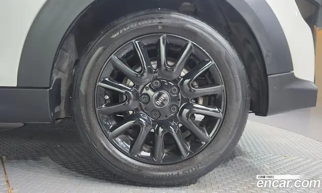 Mini Cooper 2023 1.5 автомат (гидро), миниатюра 7