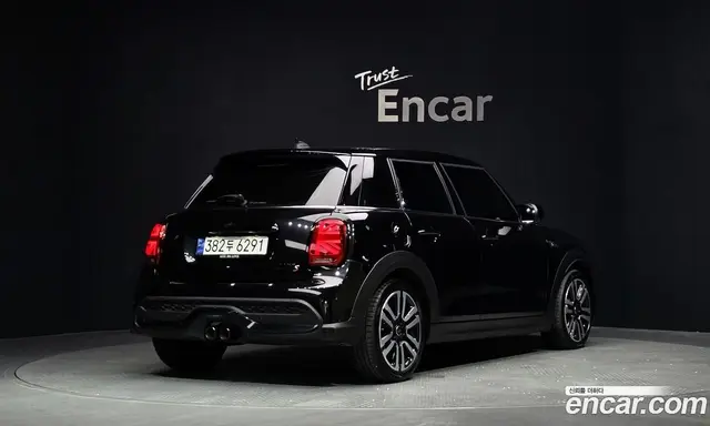 Mini Cooper 2024 2.0 автомат (гидро), миниатюра 2