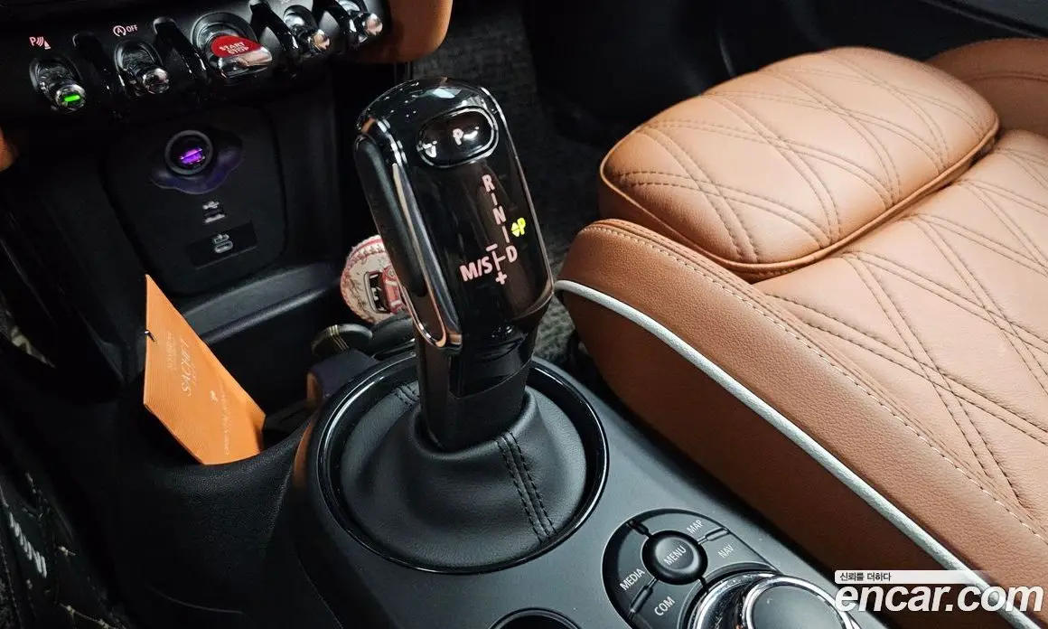 Mini Cooper 2024 2.0 автомат (гидро), фото 12