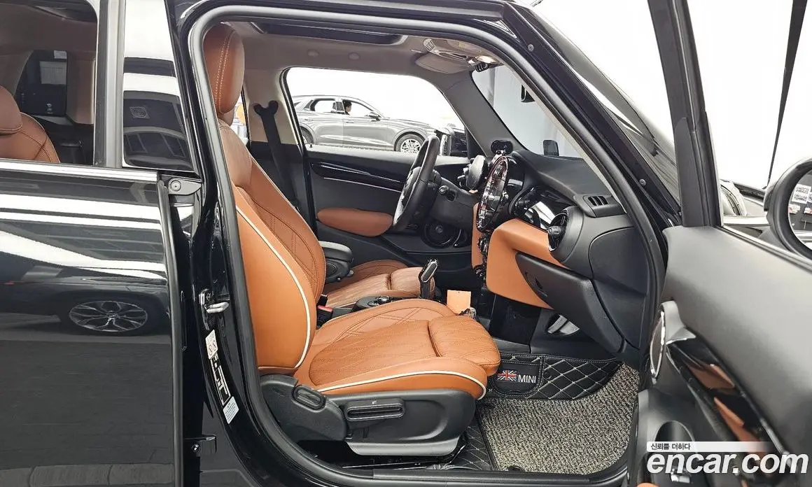 Mini Cooper 2024 2.0 автомат (гидро), фото 17