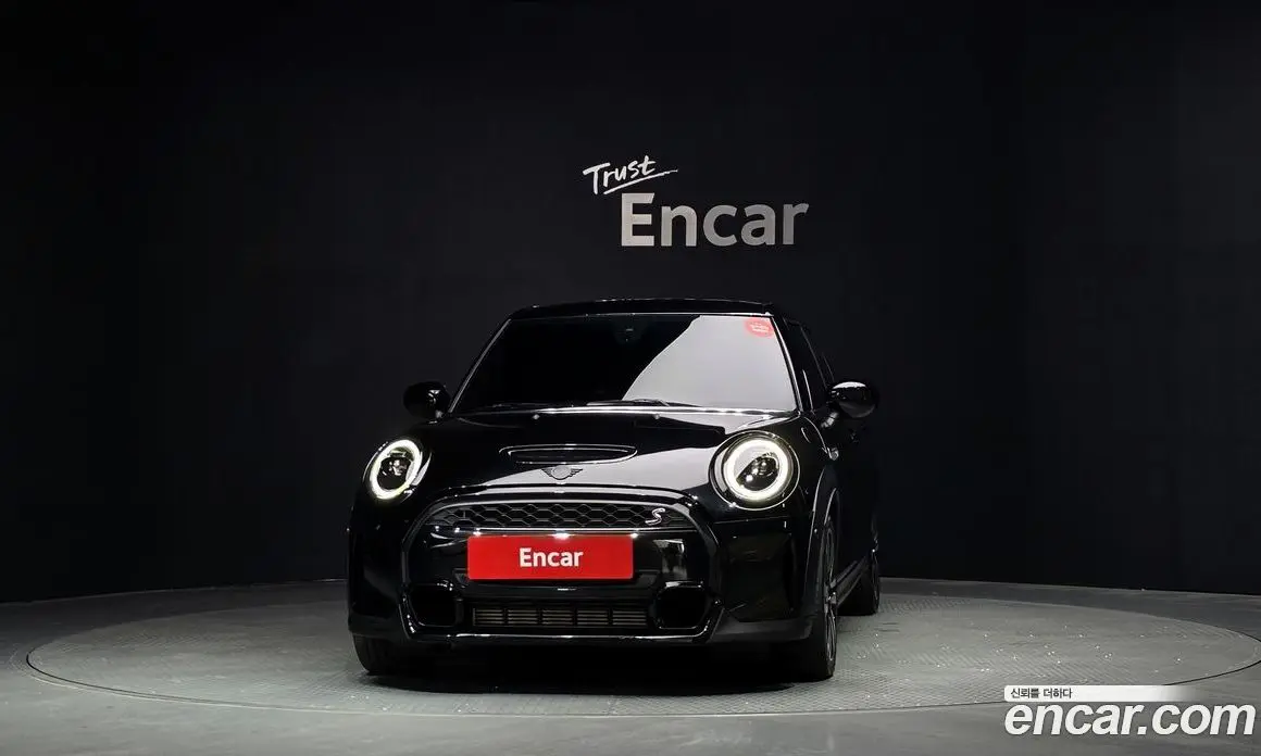 Mini Cooper 2024 2.0 автомат (гидро), фото 3