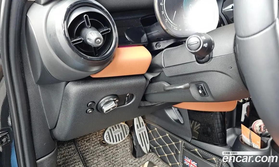 Mini Cooper 2024 2.0 автомат (гидро), фото 28