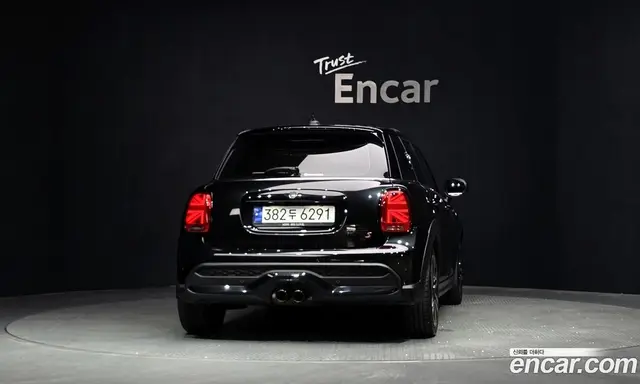 Mini Cooper 2024 2.0 автомат (гидро), миниатюра 4