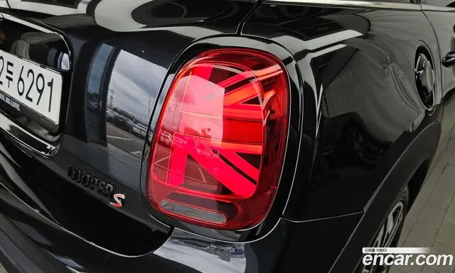 Mini Cooper 2024 2.0 автомат (гидро), миниатюра 9