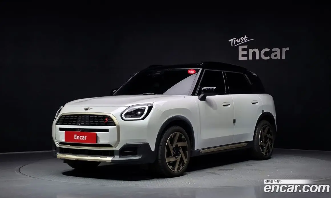 Mini Countryman 2024 2.0 автомат (гидро), фото 1 Mini Countryman 2024 2.0 автомат (гидро), фото 1