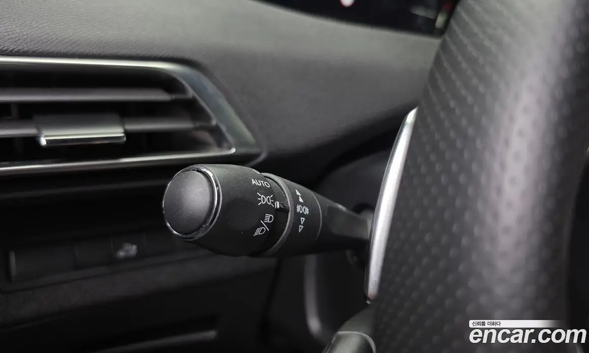 Peugeot 5008 2018 1.6 автомат (гидро), фото 23 Peugeot 5008 2018 1.6 автомат (гидро), фото 23