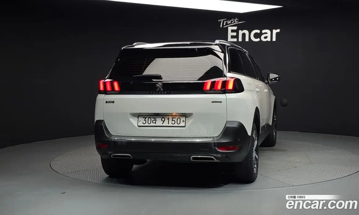 Peugeot 5008 2018 1.6 автомат (гидро), фото 4 Peugeot 5008 2018 1.6 автомат (гидро), фото 4