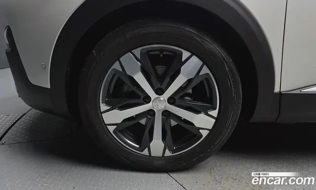 Peugeot 5008 2018 1.6 автомат (гидро), миниатюра 5 Peugeot 5008 2018 1.6 автомат (гидро), миниатюра 5