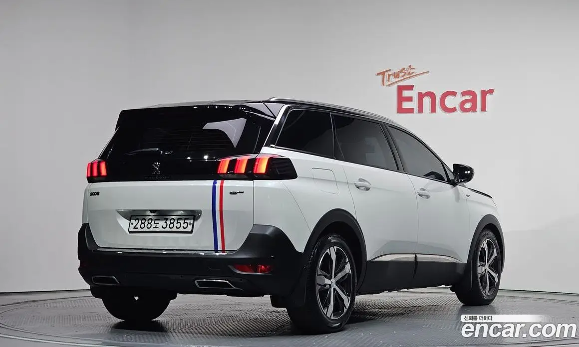 Peugeot 5008 2020 2.0 автомат (гидро), фото 2 Peugeot 5008 2020 2.0 автомат (гидро), фото 2