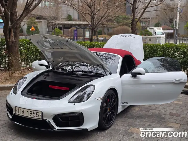 Porsche Boxster 2015 3.4 автомат (гидро), миниатюра 6 Porsche Boxster 2015 3.4 автомат (гидро), миниатюра 6
