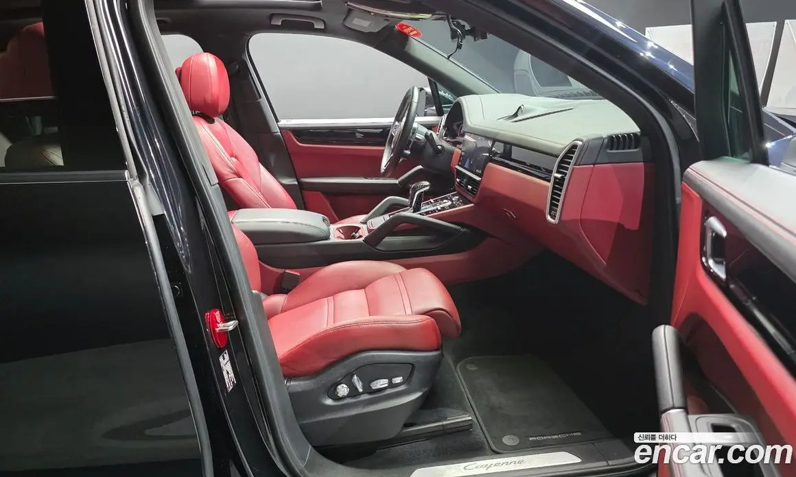 Porsche Cayenne 2019 3.0 автомат (гидро), фото 16 Porsche Cayenne 2019 3.0 автомат (гидро), фото 16