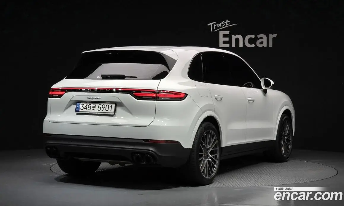 Porsche Cayenne 2022 3.0 автомат (гидро), фото 2 Porsche Cayenne 2022 3.0 автомат (гидро), фото 2