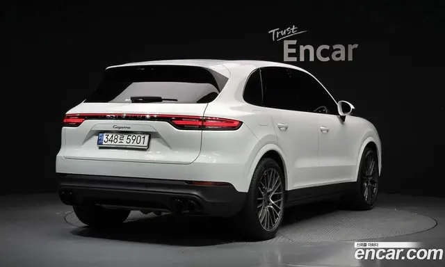 Porsche Cayenne 2022 3.0 автомат (гидро), миниатюра 2 Porsche Cayenne 2022 3.0 автомат (гидро), миниатюра 2