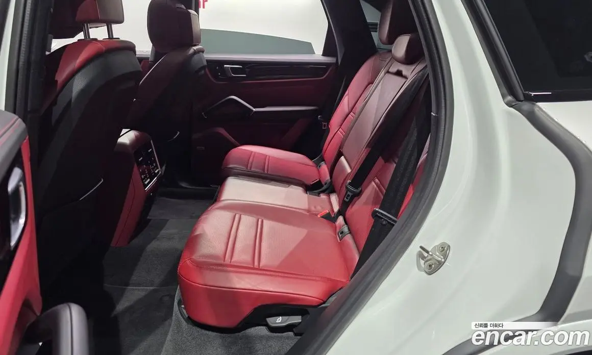 Porsche Cayenne 2022 3.0 автомат (гидро), фото 17 Porsche Cayenne 2022 3.0 автомат (гидро), фото 17