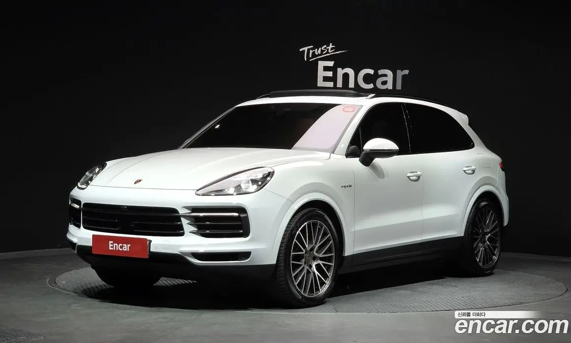 Porsche Cayenne 2022 3.0 автомат (гидро), фото 1 Porsche Cayenne 2022 3.0 автомат (гидро), фото 1