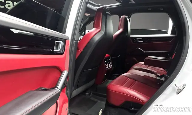 Porsche Cayenne 2022 3.0 автомат (гидро), миниатюра 11 Porsche Cayenne 2022 3.0 автомат (гидро), миниатюра 11