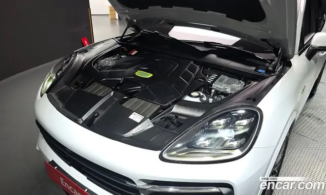 Porsche Cayenne 2022 3.0 автомат (гидро), миниатюра 6 Porsche Cayenne 2022 3.0 автомат (гидро), миниатюра 6