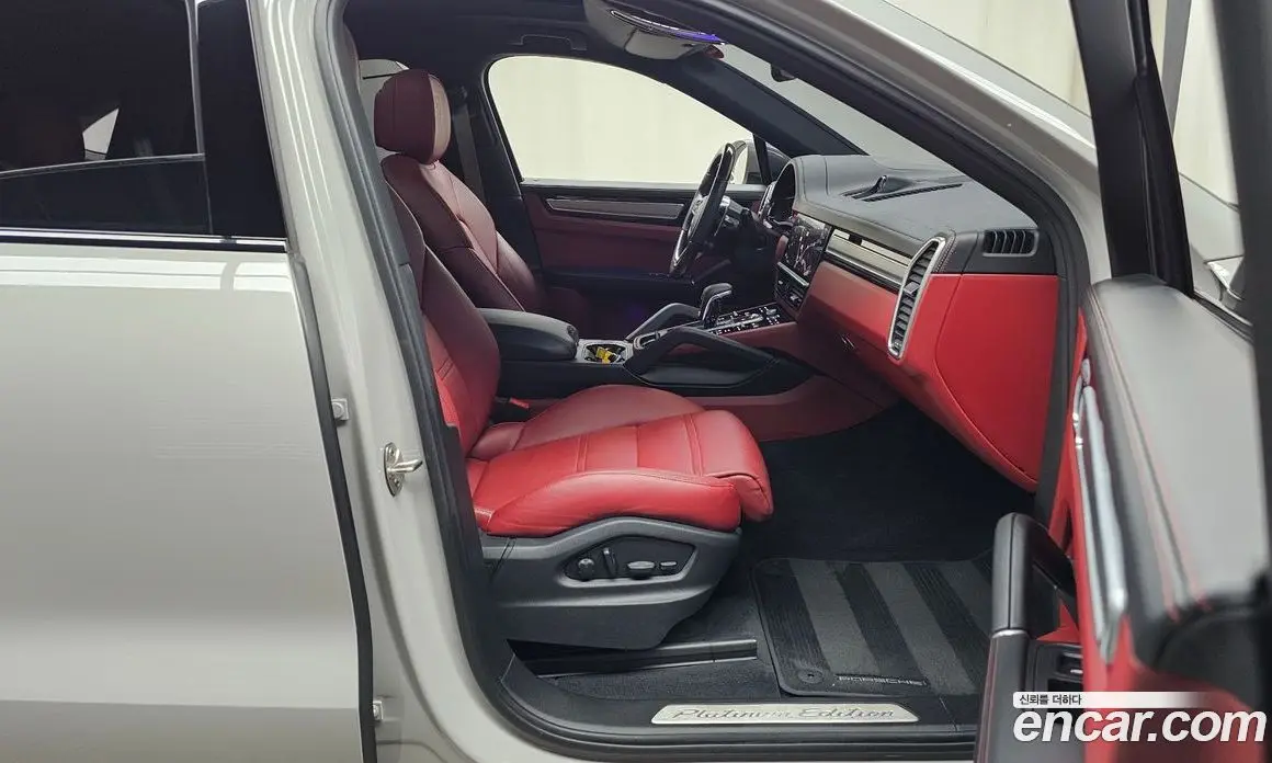 Porsche Cayenne 2022 3.0 автомат (гидро), фото 16 Porsche Cayenne 2022 3.0 автомат (гидро), фото 16