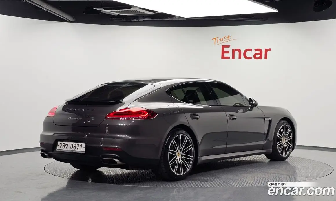 Porsche Panamera 2016 3.6 автомат (гидро), фото 2 Porsche Panamera 2016 3.6 автомат (гидро), фото 2