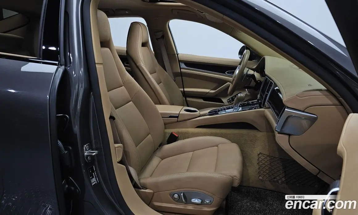 Porsche Panamera 2016 3.6 автомат (гидро), фото 11 Porsche Panamera 2016 3.6 автомат (гидро), фото 11