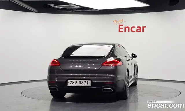 Porsche Panamera 2016 3.6 автомат (гидро), миниатюра 4 Porsche Panamera 2016 3.6 автомат (гидро), миниатюра 4