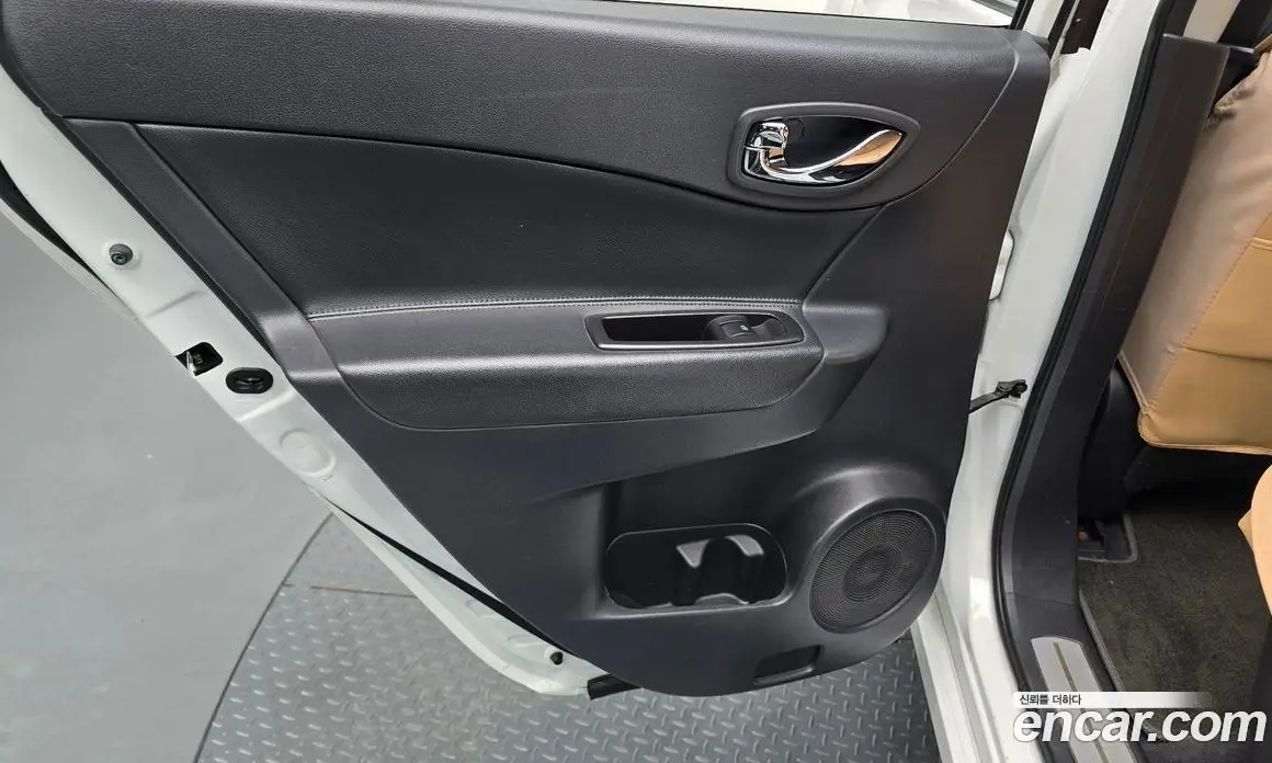 Renault (Samsung) QM5 2015 2.0 автомат (гидро), фото 14 Renault (Samsung) QM5 2015 2.0 автомат (гидро), фото 14