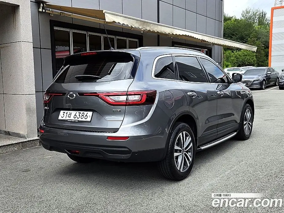 Renault (Samsung) QM6 2017 2.0 автомат (гидро), фото 3 Renault (Samsung) QM6 2017 2.0 автомат (гидро), фото 3