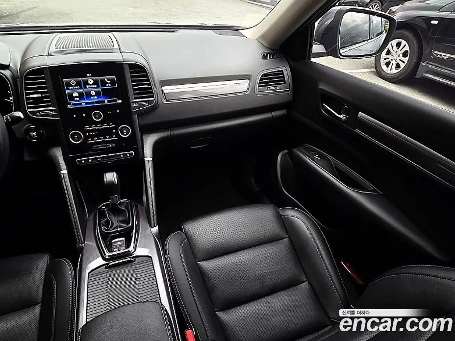 Renault (Samsung) QM6 2017 2.0 автомат (гидро), фото 7 Renault (Samsung) QM6 2017 2.0 автомат (гидро), фото 7