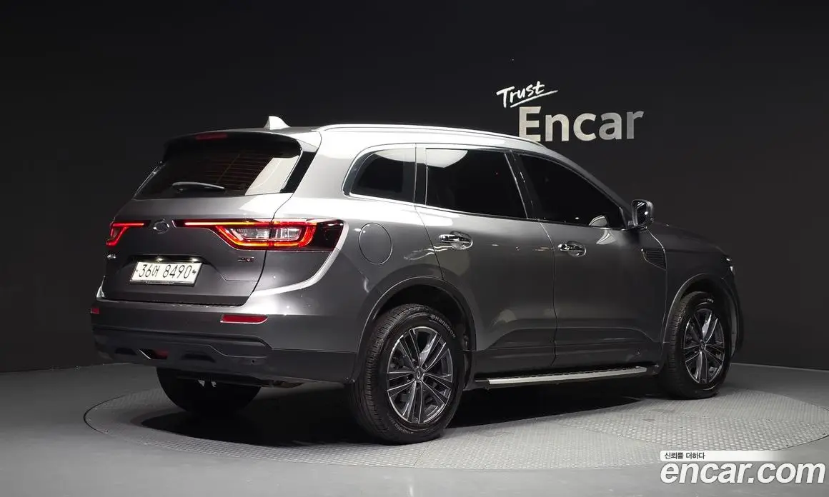 Renault (Samsung) QM6 2017 2.0 автомат (гидро), фото 2 Renault (Samsung) QM6 2017 2.0 автомат (гидро), фото 2