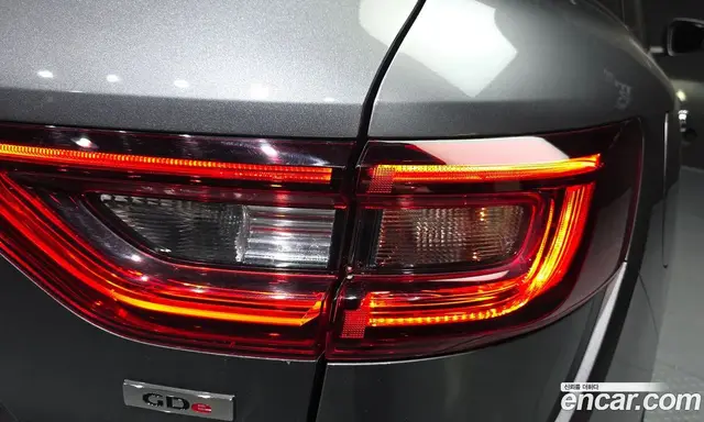 Renault (Samsung) QM6 2017 2.0 автомат (гидро), миниатюра 9 Renault (Samsung) QM6 2017 2.0 автомат (гидро), миниатюра 9