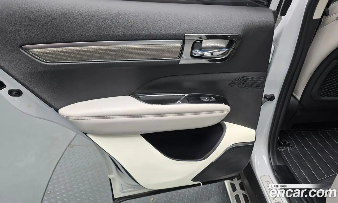 Renault (Samsung) QM6 2019 2.0 автомат (гидро), фото 14 Renault (Samsung) QM6 2019 2.0 автомат (гидро), фото 14