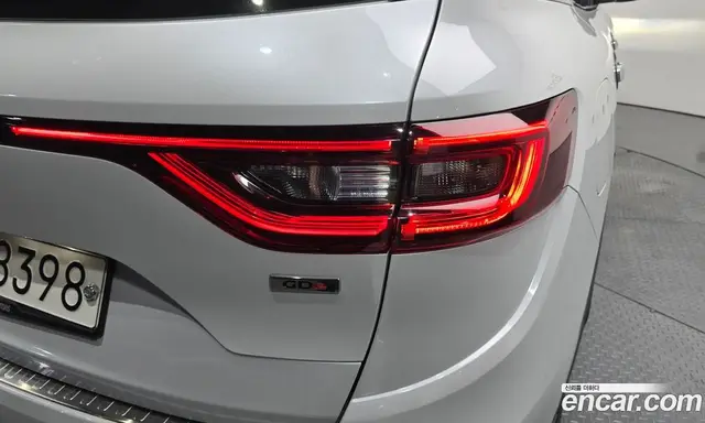 Renault (Samsung) QM6 2019 2.0 автомат (гидро), миниатюра 8 Renault (Samsung) QM6 2019 2.0 автомат (гидро), миниатюра 8