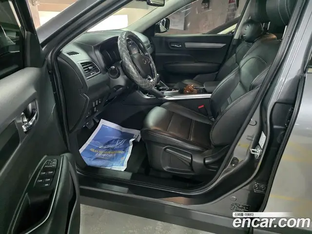 Renault (Samsung) QM6 2023 2.0 автомат (гидро), миниатюра 5 Renault (Samsung) QM6 2023 2.0 автомат (гидро), миниатюра 5