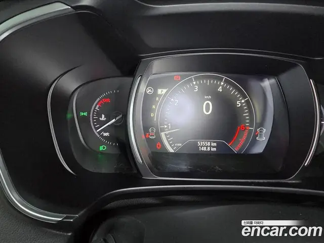Renault (Samsung) QM6 2023 2.0 автомат (гидро), миниатюра 8 Renault (Samsung) QM6 2023 2.0 автомат (гидро), миниатюра 8