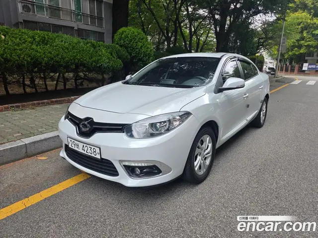 Renault (Samsung) SM3 2017 1.6 автомат (гидро), миниатюра 1