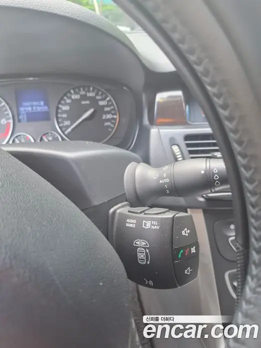 Renault (Samsung) SM5 2010 2.0 автомат (гидро), фото 12 Renault (Samsung) SM5 2010 2.0 автомат (гидро), фото 12