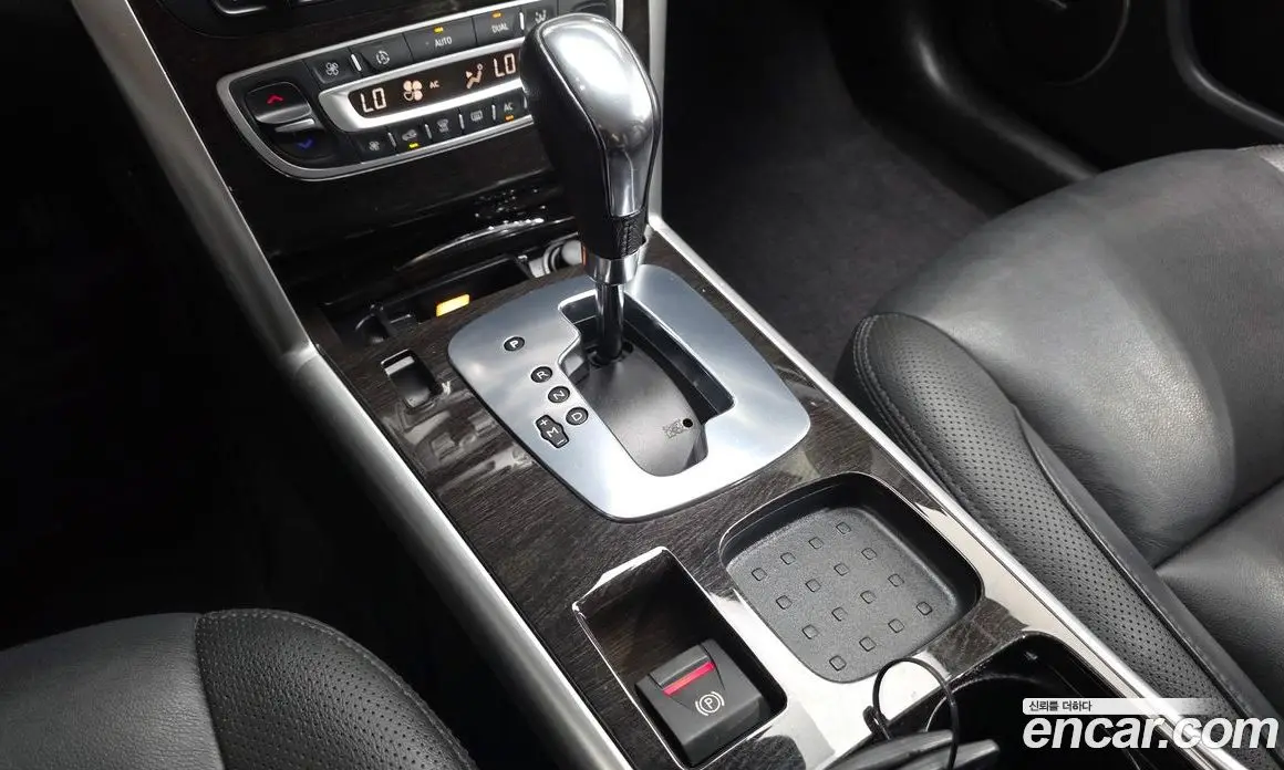 Renault (Samsung) SM5 2013 2.0 автомат (гидро), фото 9 Renault (Samsung) SM5 2013 2.0 автомат (гидро), фото 9