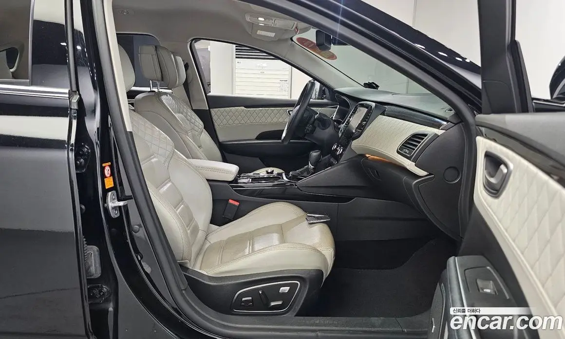 Renault (Samsung) SM6 2016 2.0 автомат (гидро), фото 16 Renault (Samsung) SM6 2016 2.0 автомат (гидро), фото 16