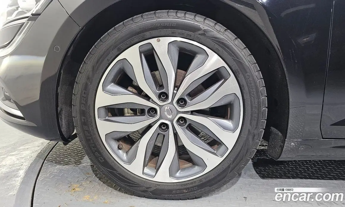 Renault (Samsung) SM6 2016 2.0 автомат (гидро), фото 5 Renault (Samsung) SM6 2016 2.0 автомат (гидро), фото 5