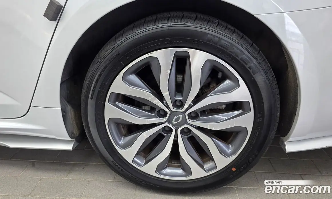 Renault (Samsung) SM6 2017 2.0 автомат (гидро), фото 7 Renault (Samsung) SM6 2017 2.0 автомат (гидро), фото 7