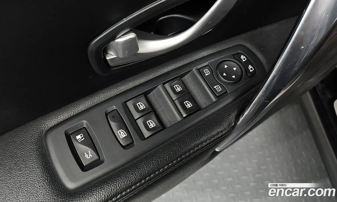 Renault (Samsung) SM7 2015 2.0 автомат (гидро), фото 29 Renault (Samsung) SM7 2015 2.0 автомат (гидро), фото 29