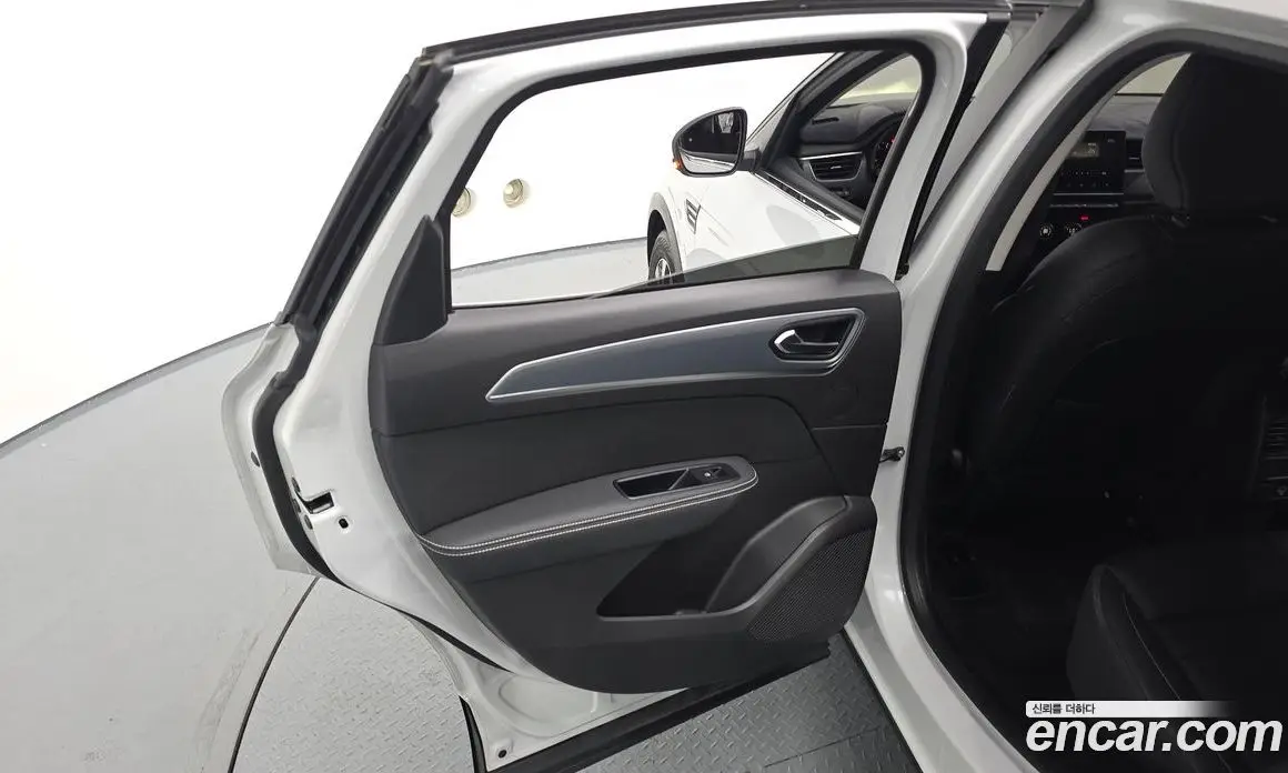 Renault (Samsung) XM3 2021 1.3 автомат (гидро), фото 14 Renault (Samsung) XM3 2021 1.3 автомат (гидро), фото 14