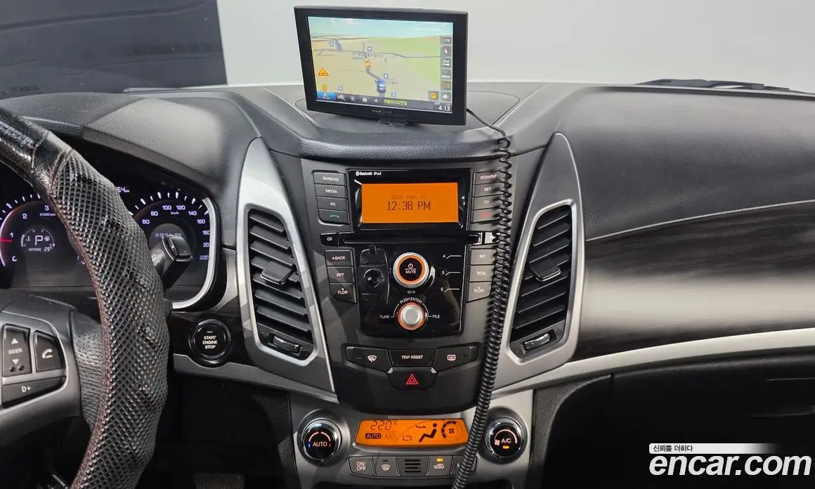 SsangYong Korando 2013 2.0 автомат (гидро), фото 14 SsangYong Korando 2013 2.0 автомат (гидро), фото 14