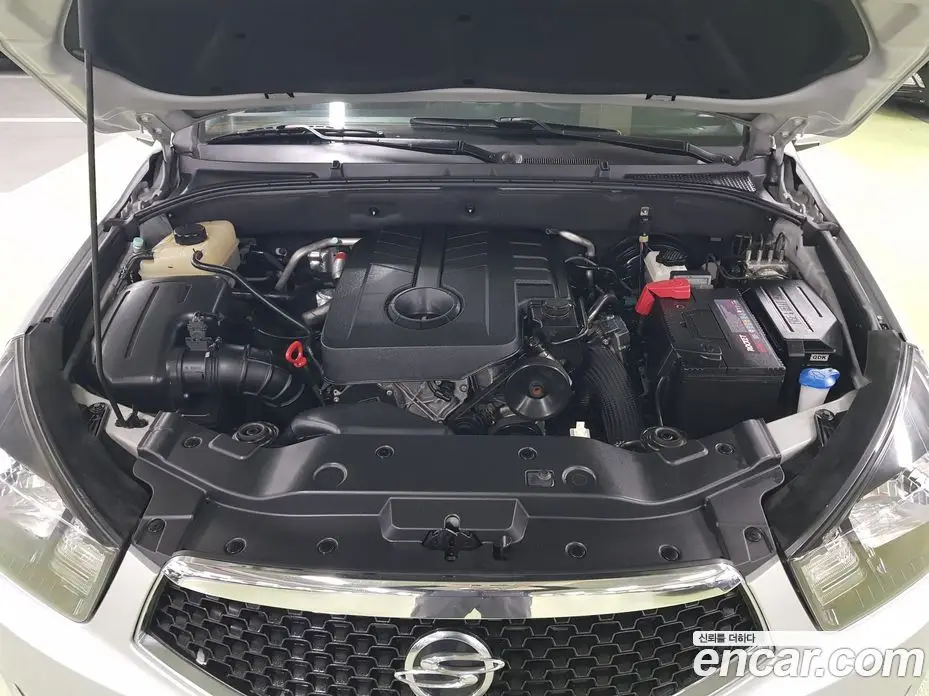 SsangYong Korando 2014 2.0 автомат (гидро), фото 8